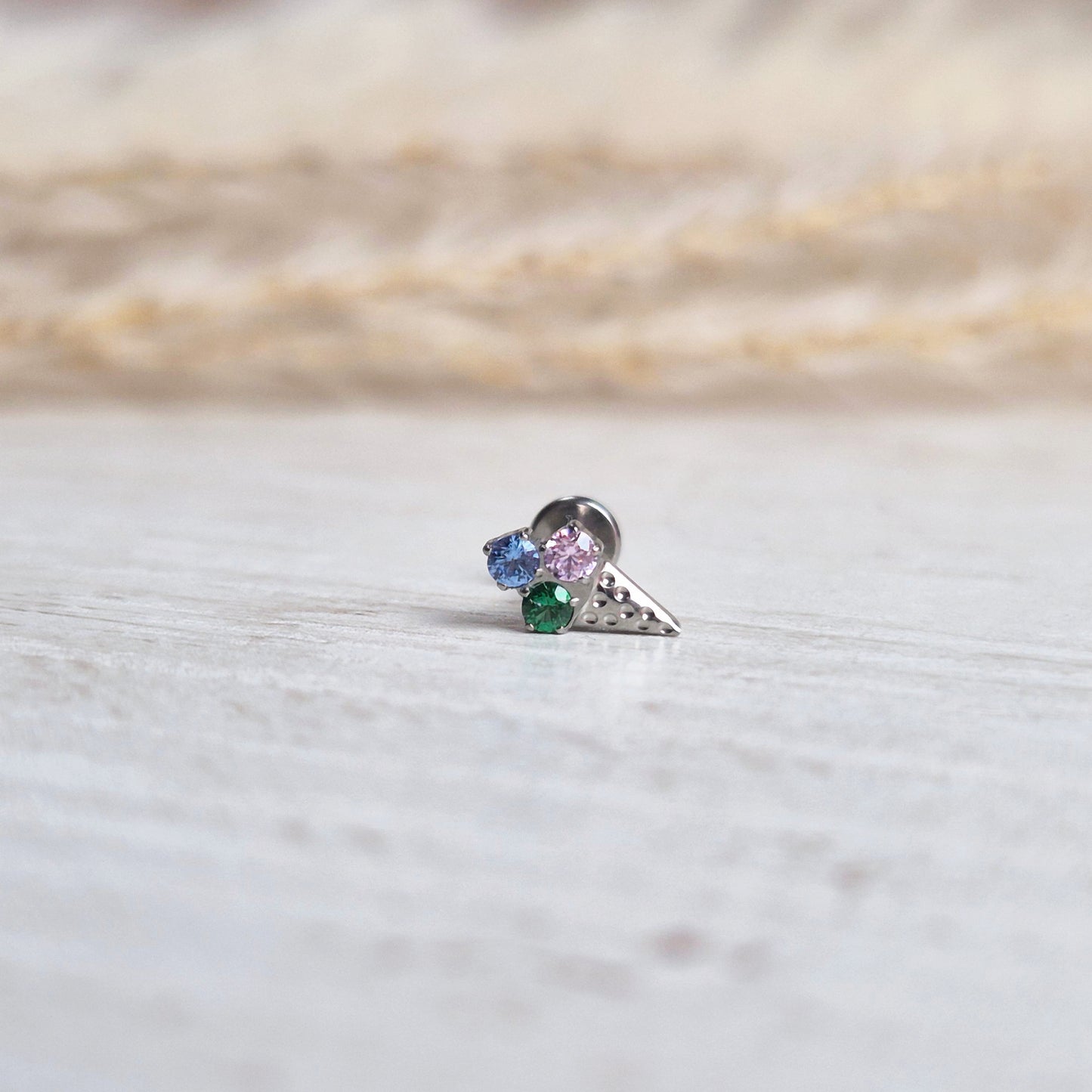 TAVON Ice Dream Cone – Titan Ohrstecker Piercing, hypoallergen, nickelfrei